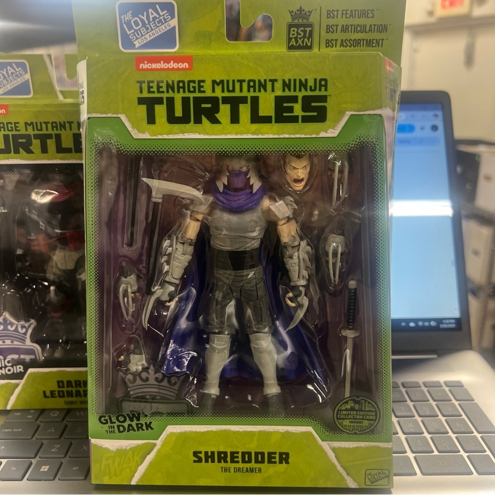 Teenage Mutant Ninja Turtles Shredder Action Figure - Gray and Purple